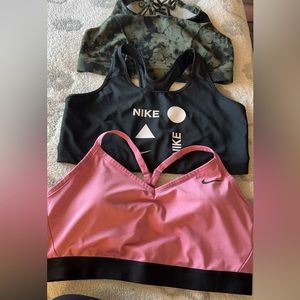 Plus size 2x Nike and Torrid sports bras